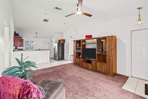 913 SE Forrest Park Dr, Stuart, FL 34994 photo 6