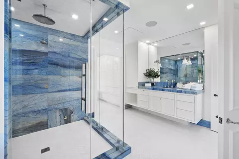206 Phipps Plz, Palm Beach, FL 33480 photo 23