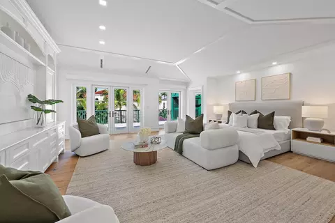 206 Phipps Plz, Palm Beach, FL 33480 photo 19