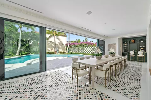 206 Phipps Plz, Palm Beach, FL 33480 photo 8