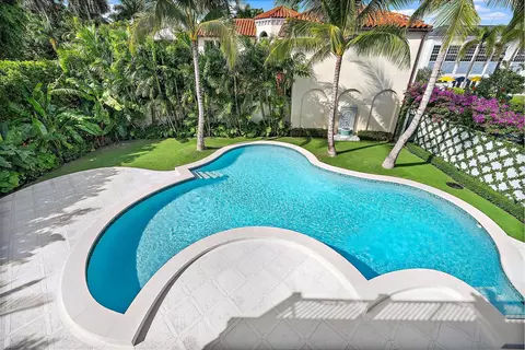 206 Phipps Plz, Palm Beach, FL 33480 photo 9