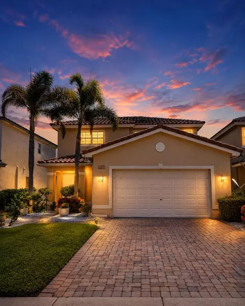 2891 SW Butterfly Ln, Palm City, FL 34990