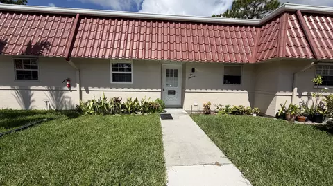 214 Down East Ln, Lake Worth, FL 33467