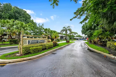 522 Trace Cir #102, Deerfield Beach, FL 33441
