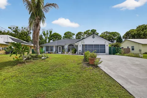 514 NW Ferris Dr, Port Saint Lucie, FL 34983