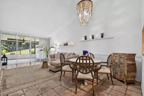 Dining - 706 Ocean Dunes Cir, Jupiter, FL 33477 photo 2 of 2