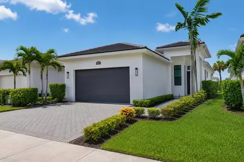 9148 SW Esule Way, Port Saint Lucie, FL 34987