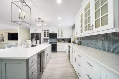 Kitchen - 3273 SE Fairway E, Stuart, FL 34997 photo 2 of 2