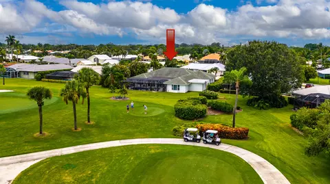 View/Area - 3273 SE Fairway E, Stuart, FL 34997 photo 3 of 8