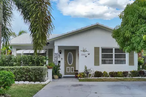 7107 NW 73rd St, Tamarac, FL 33321