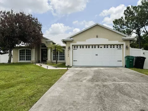 2133 SW Larchmont Ln, Port Saint Lucie, FL 34984