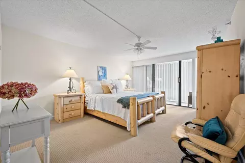 Bedroom - 1300 S State Hwy A1a, Jupiter, FL 33477 photo 1 of 3