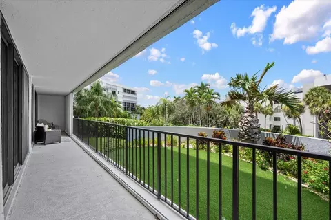 Exterior - 1300 S State Hwy A1a, Jupiter, FL 33477 photo 1 of 6
