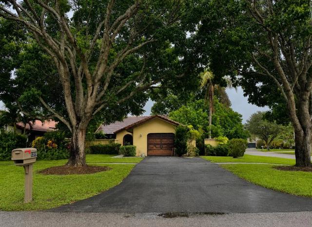 1215 NW 22nd Ave #1215, Delray Beach, FL 33445