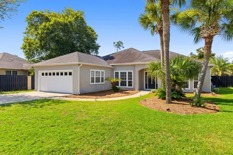 4601 Magnolia Beach Rd, Panama City, FL 32408