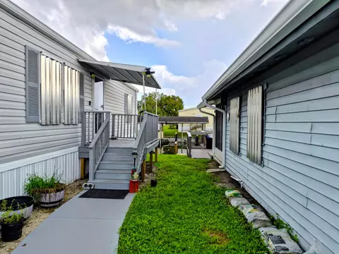 1040 12th St, Okeechobee, FL 34974 photo 6