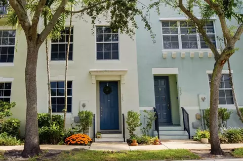 783 N St, West Palm Beach, FL 33401