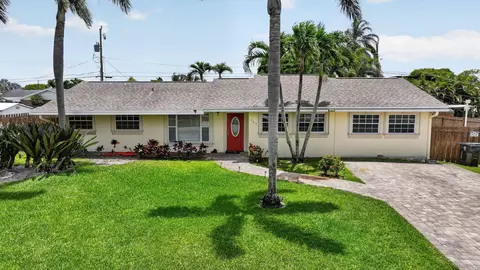 103 W Mango Rd, Lake Worth, FL 33467