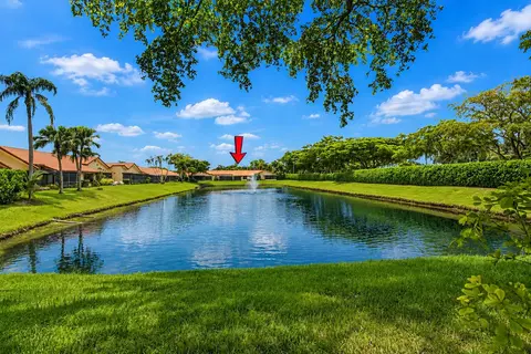 5325 S Bolero Cir, Delray Beach, FL 33484