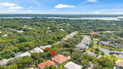 View/Area - 18951 Painted Leaf Ct, Jupiter, FL 33458 photo 4 of 4