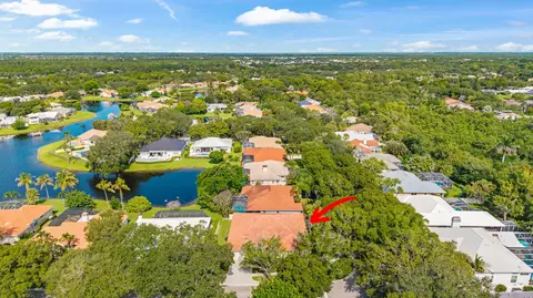 View/Area - 18951 Painted Leaf Ct, Jupiter, FL 33458 photo 2 of 4