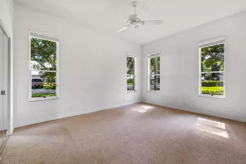 Bedroom - 18951 Painted Leaf Ct, Jupiter, FL 33458 photo 5 of 6