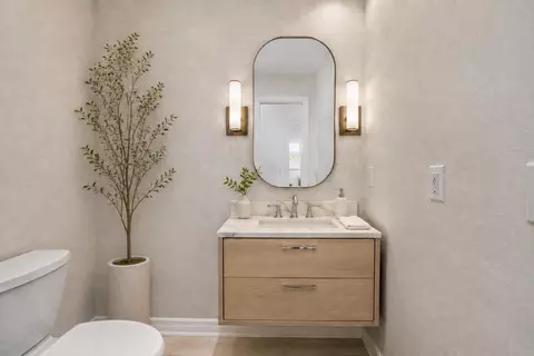 Bath - 18951 Painted Leaf Ct, Jupiter, FL 33458 photo 8 of 8