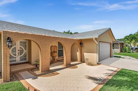 3947 NW 22nd St, Coconut Creek, FL 33066