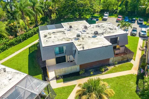 View/Area - 3124 SE Brook St, Stuart, FL 34997 photo 2 of 5