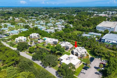 View/Area - 3124 SE Brook St, Stuart, FL 34997 photo 4 of 5