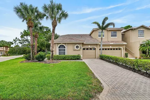 7007 Torrey Pines Cir, Port Saint Lucie, FL 34986