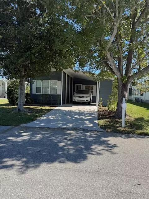 11 Orinco Rd, Port Saint Lucie, FL 34952