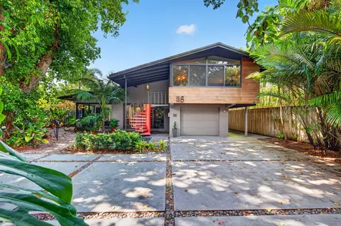 118 NE 16th Pl, Fort Lauderdale, FL 33305