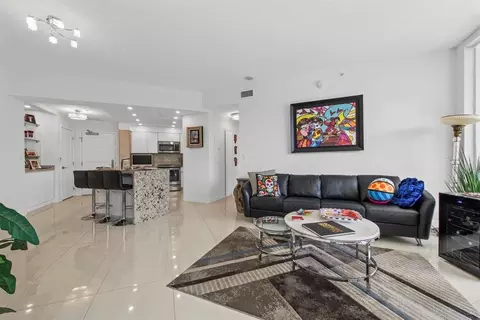 347 N New River Dr E #310, Fort Lauderdale, FL 33301