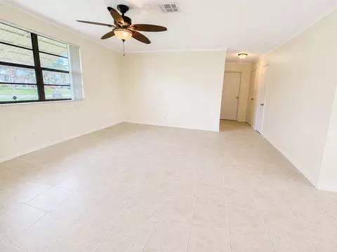 Living - 1095 Chobee Loop, Okeechobee, FL 34974 photo 2 of 2