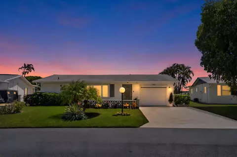 3610 Joseph Dr, West Palm Beach, FL 33417