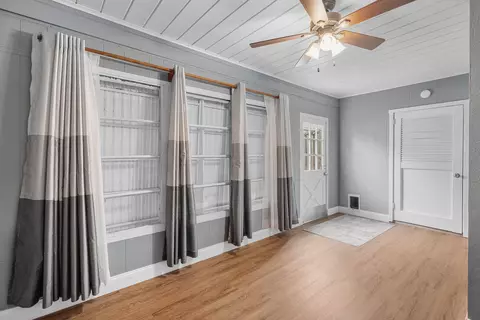 Entry Way - 5709 SE Indigo Ave, Stuart, FL 34997 photo 2 of 4