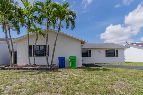 11010 NW 24th Ct, Sunrise, FL 33322