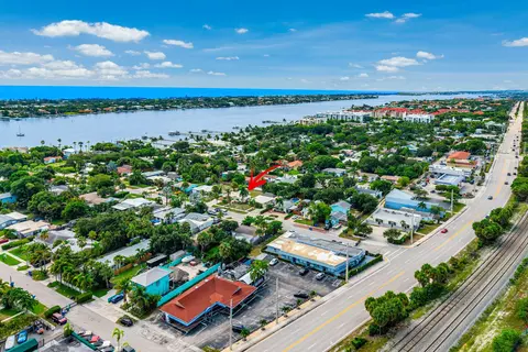 122 Euclid Blvd, Lantana, FL 33462