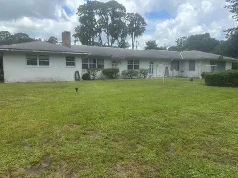 Exterior - 7737 Big Mac Dr, Sebring, FL 33876 photo 3 of 10