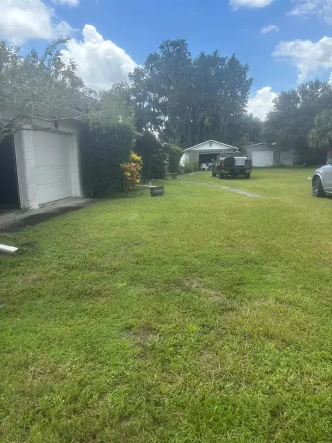 Exterior - 7737 Big Mac Dr, Sebring, FL 33876 photo 9 of 10