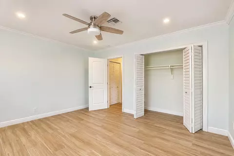 Bedroom - 2832 NE 34th St, Lighthouse Point, FL 33064 photo 5 of 7