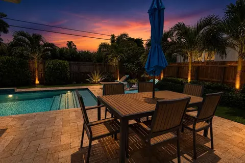 Exterior - 2832 NE 34th St, Lighthouse Point, FL 33064 photo 8 of 11