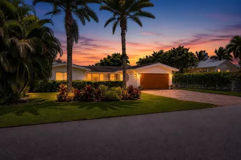 Exterior - 2832 NE 34th St, Lighthouse Point, FL 33064 photo 11 of 11