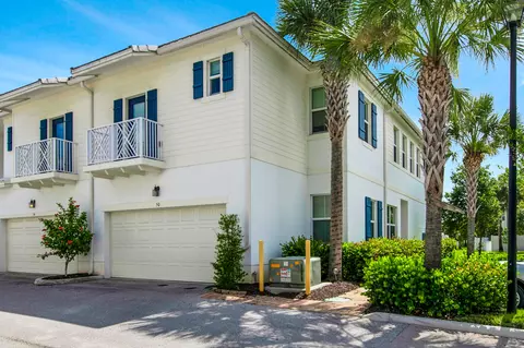 50 Palm Ln, Royal Palm Beach, FL 33411