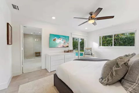 Bedroom - 2205 NE 30th St, Lighthouse Point, FL 33064 photo 3 of 6