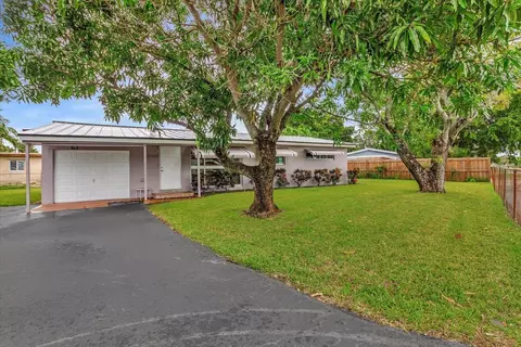 2080 SW 38th Ave, Fort Lauderdale, FL 33312