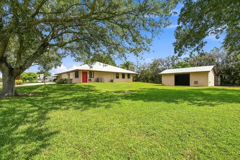 2381 SW Bayshore Blvd, Port Saint Lucie, FL 34984