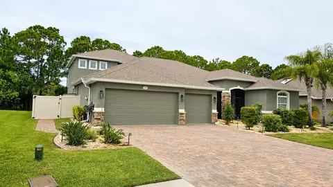 539 Easton Forest Cir SE, Palm Bay, FL 32909