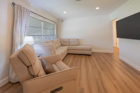 Living - 2038 SE Monroe St, Stuart, FL 34997 photo 1 of 4